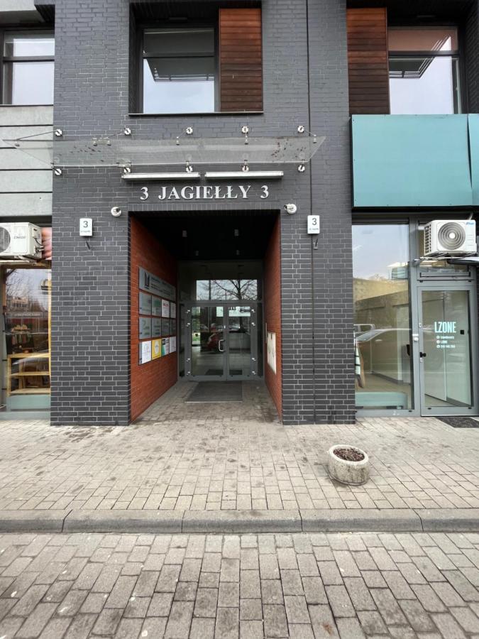 Jagielly Apartment ~ Self Check-In 24H ~ Parking & Lift 弗罗茨瓦夫 外观 照片